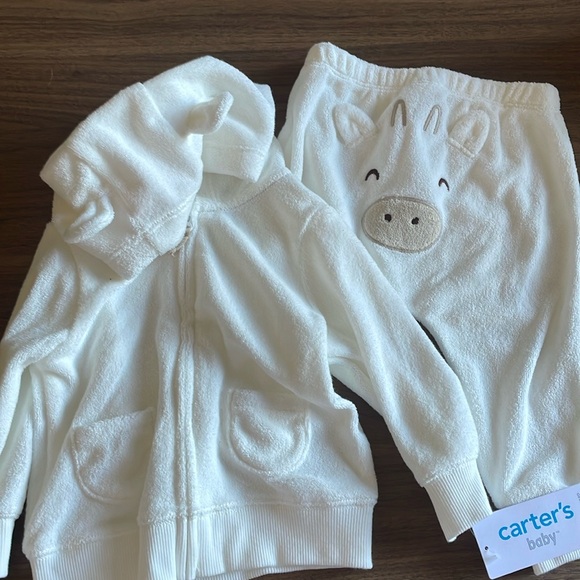 Carters 2pc set NWT - Picture 1 of 1